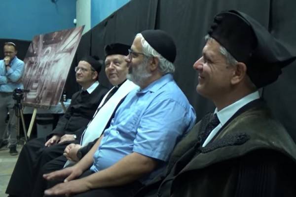 Párbeszéd Fináli Gábor rabbival Tatán